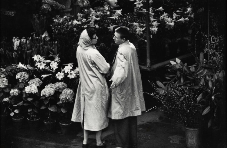 W. ユージン・スミス 〈私の窓から時々見ると…〉より 1957-59年頃 東京都写真美術館蔵 （C）2026 The Heirs of W. Eugene Smith。