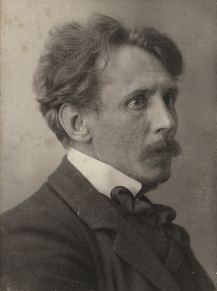 チュルリョーニス肖像写真。M. K. Čiurlionis National Museum of Art, Kaunas, Lithuania.。