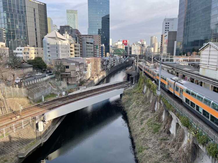 3路線交差地点。