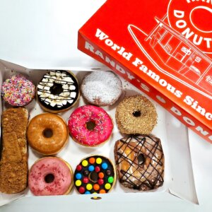 【東京駅】話題のドーナツからあんバターまで東京駅手土産の達人おすすめ4選～黒猫スイーツ散歩 手土産編まとめ～