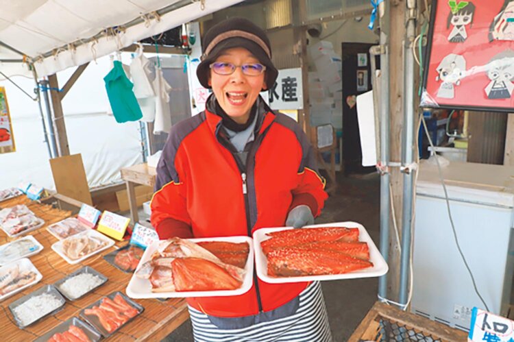 「脂ののったトロサバも評判です！」。