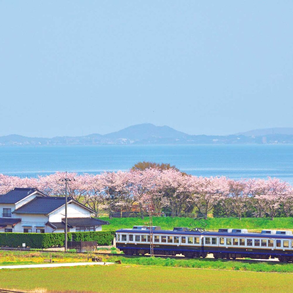 【ローカル線ひとり旅】一畑電車［島根県］～湖畔から大社へ 急がず、土地の風景とともに進む「ばたでん」