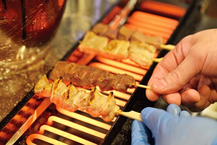 もつ焼ローカルズ