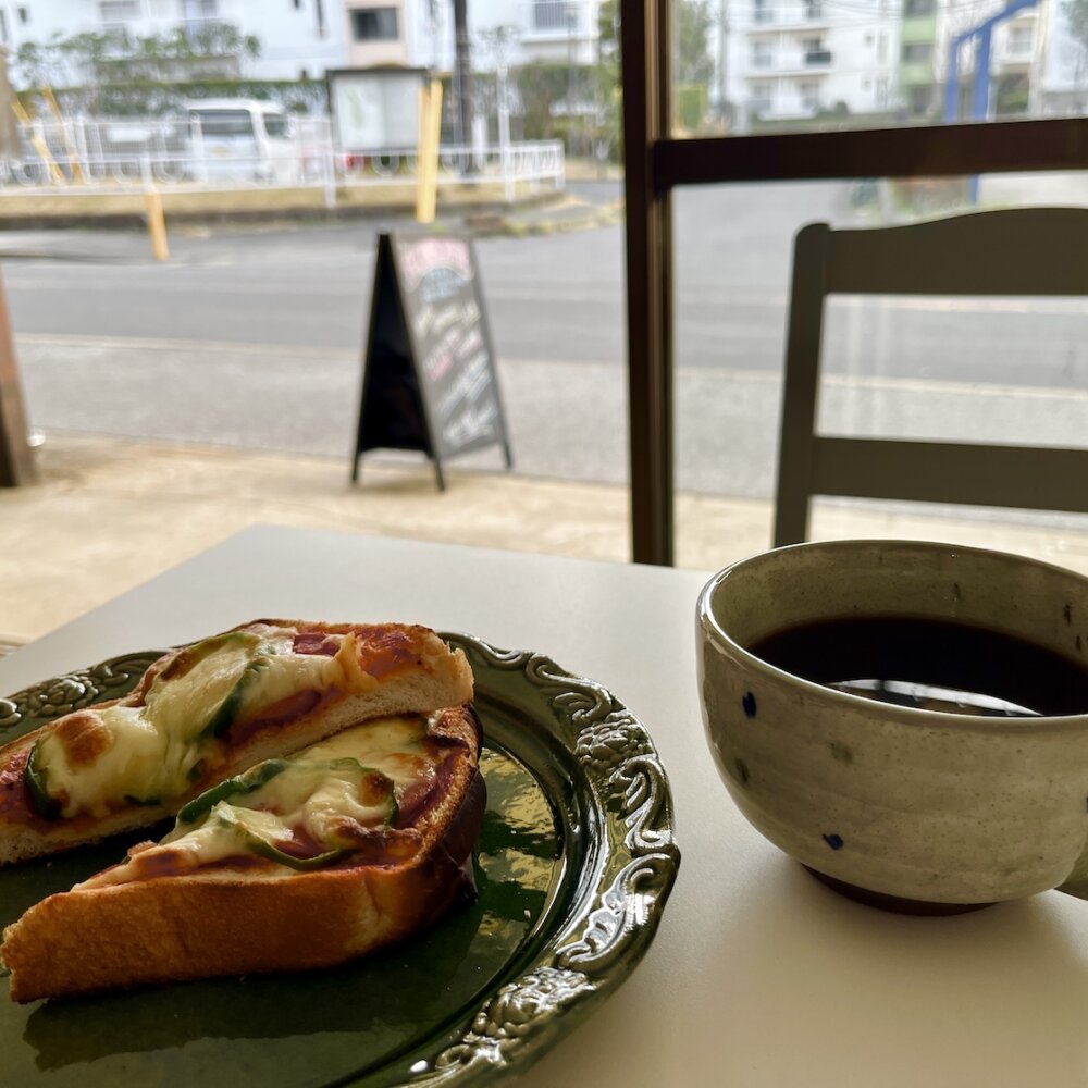 柏の団地前にあるカフェ『FLEHMEN COFFEE』で味わう本格ハンドドリップコーヒーとピザトースト