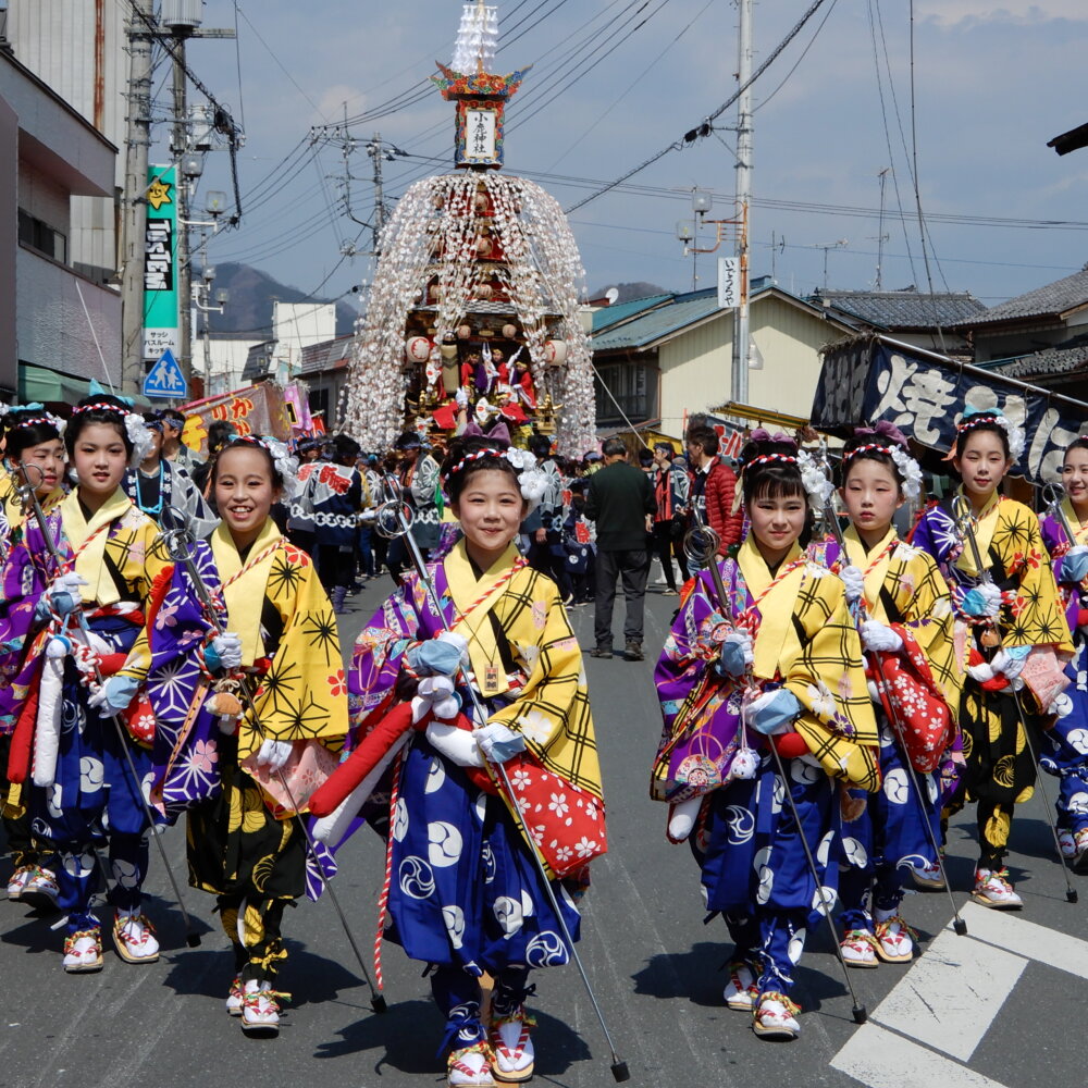 華やかな山車が春の風情を感じさせる！「小鹿野春まつり」が小鹿神社、小鹿野市街地で4月17・18日に開催
