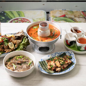 横浜のリトル・タイランド、伊勢佐木町へ。『クァーサイヤム』でガチのタイ料理を味わう！