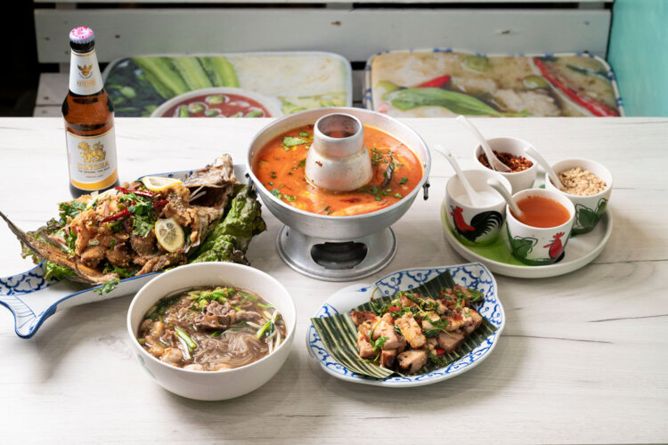 横浜のリトル・タイランド、伊勢佐木町へ。『クァーサイヤム』でガチのタイ料理を味わう！