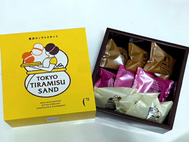 東京ティラミスサンド 9個入1069円。