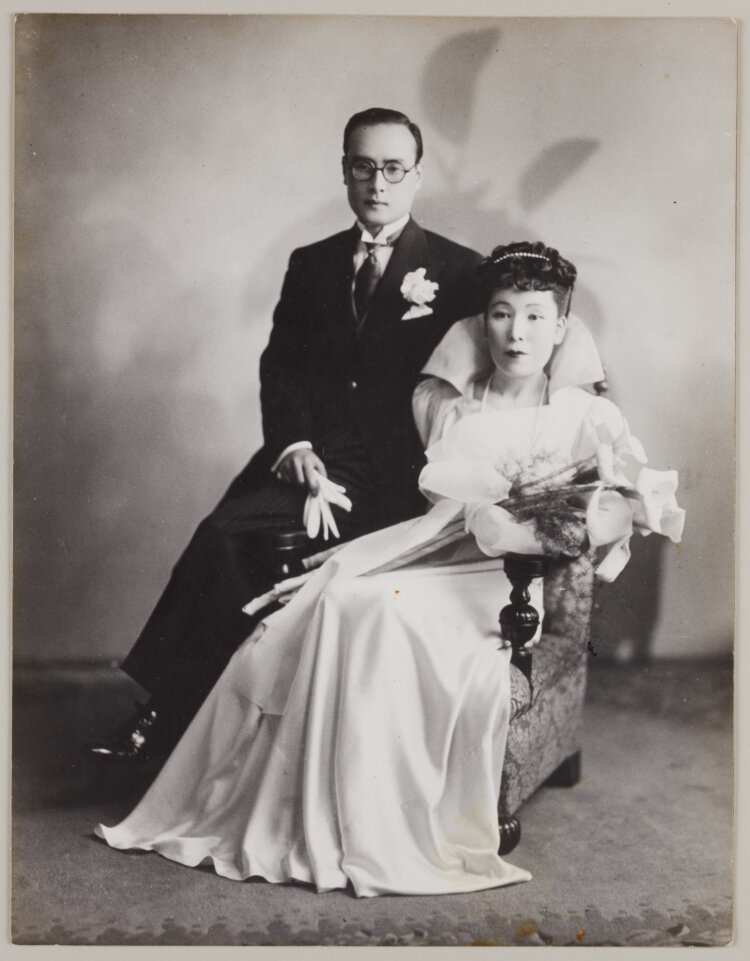 昭和14年（1939）4月1日、帝国ホテルにて北原武夫と挙式（前期展展示）。