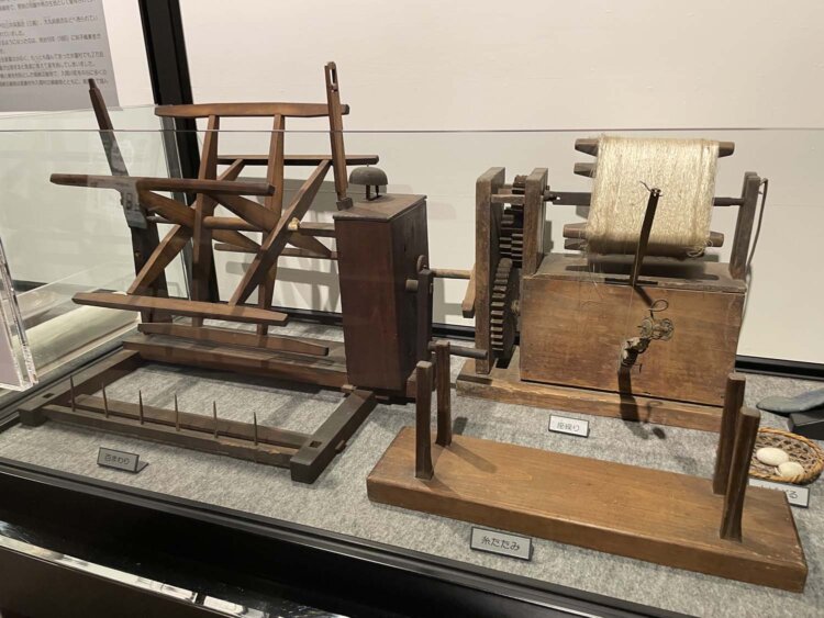 製糸の仕事に使われていた道具。