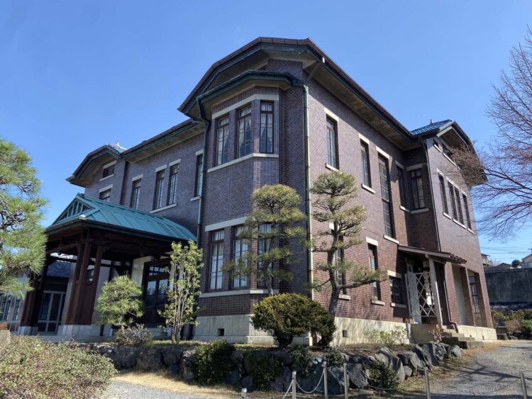 「旧石川組製糸西洋館」。