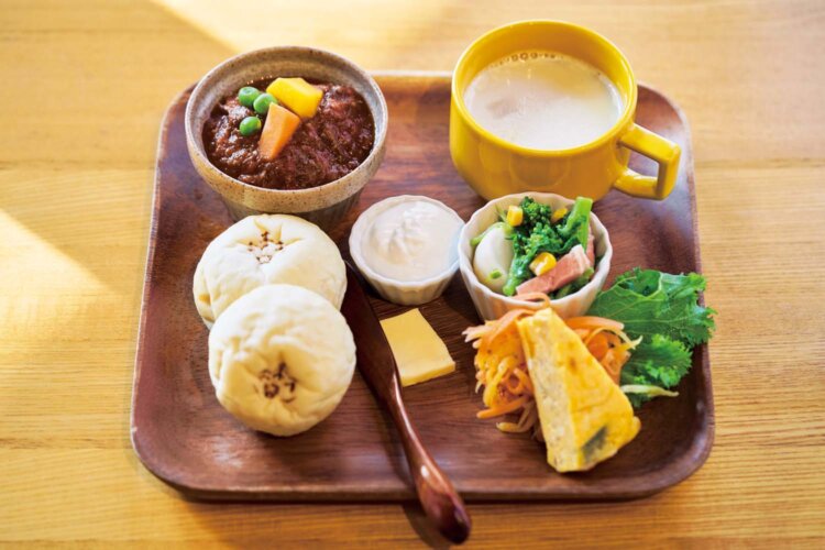 森林ノ牧場プレート1650円はジャージー牛のビーフシチューがメイン。