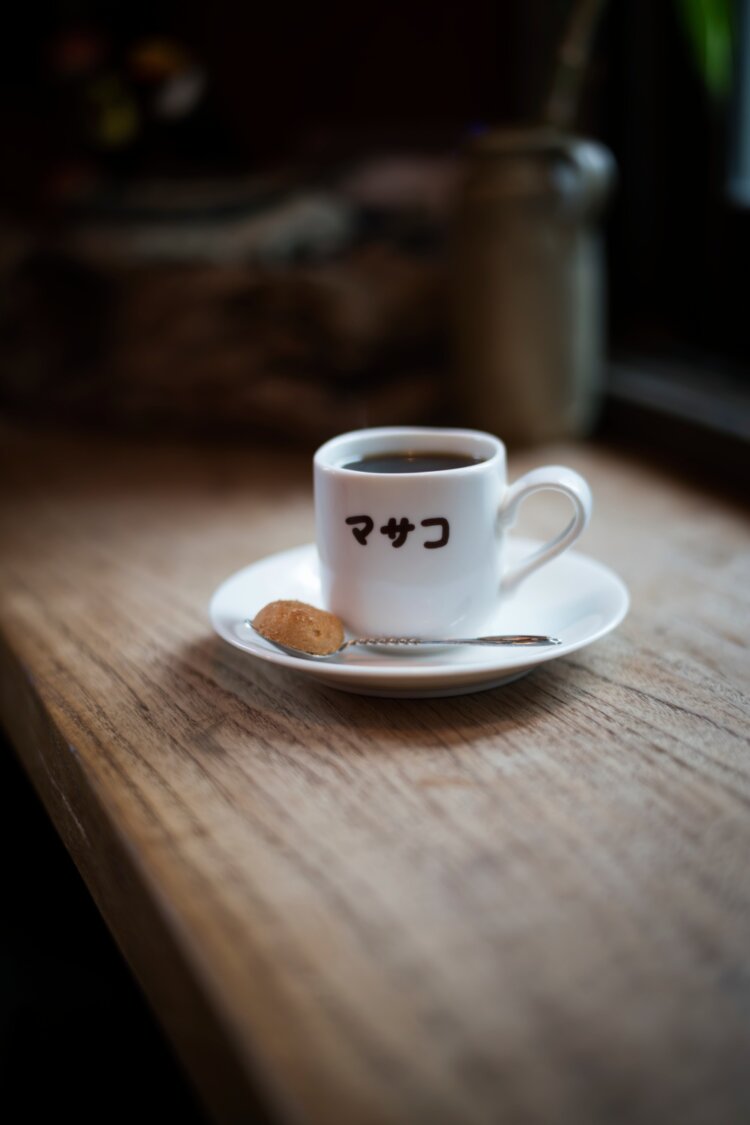 『ジャズ喫茶マサコ』で代々使われているカップ。