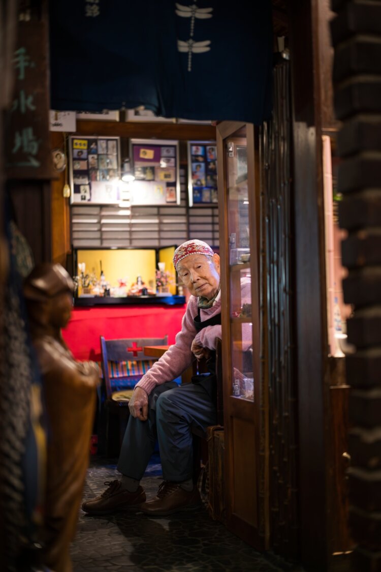 『世田谷邪宗門』の門主・作道さん。