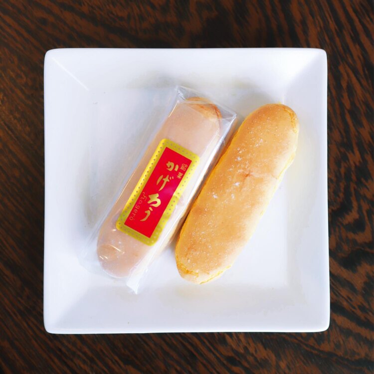 お土産用のかげろうは10個入り1200円～。