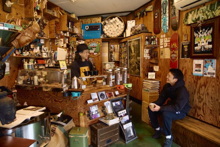 【散歩の達人】ARiSE COFFEE ROASTERS