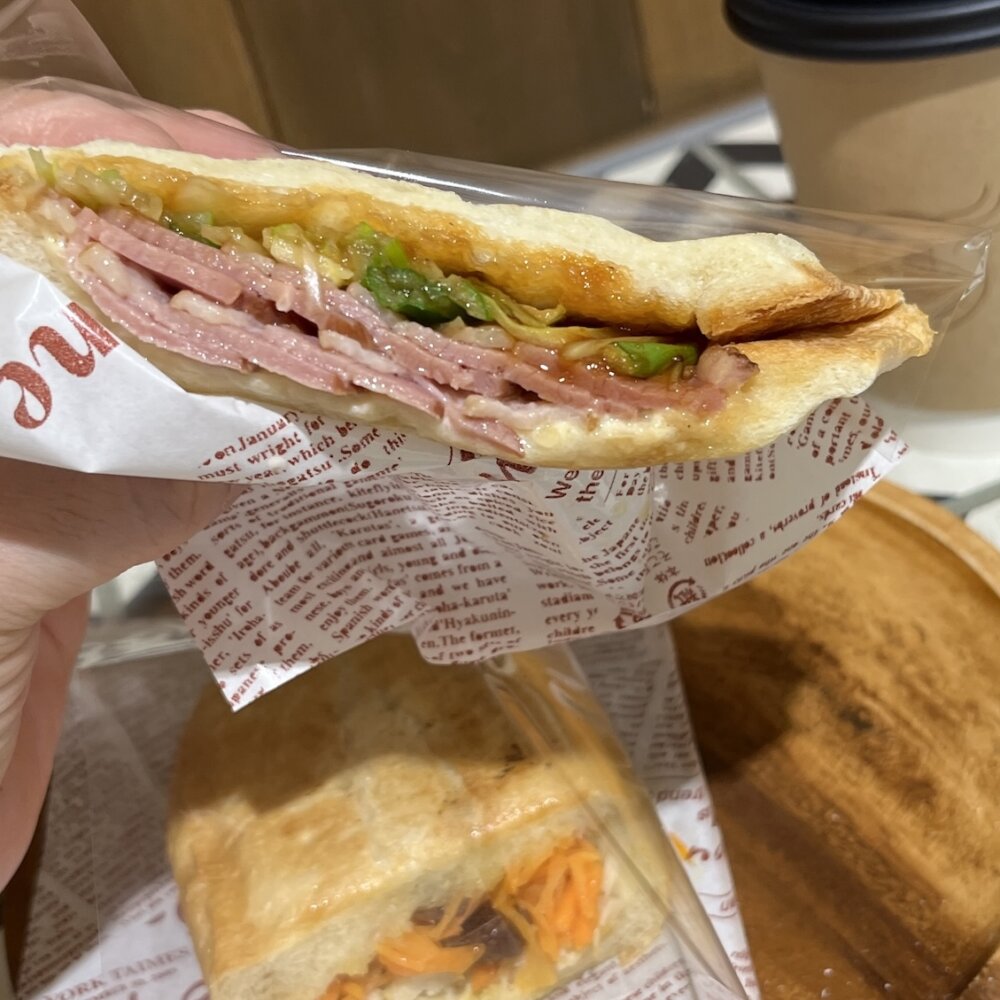柏のカフェ『Sandwich Café PAISIBLE 柏店』でこんがり焼きたてホットサンド