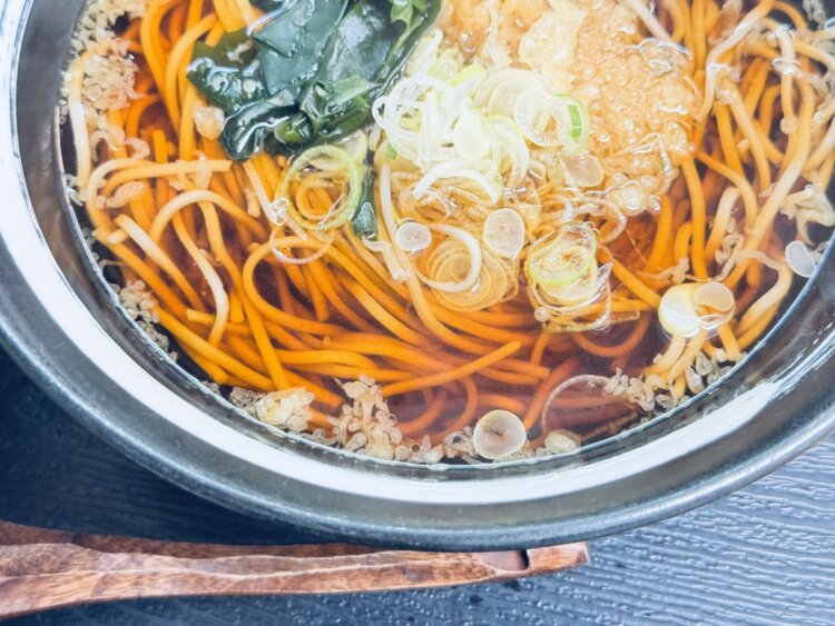 主役はやっぱりこのツユ。