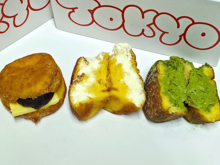 左から、あんバター、クリーム、抹茶。