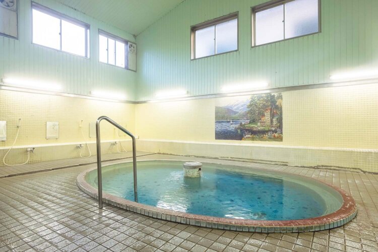 菅野（すげの）温泉（写真＝窪田真一）。