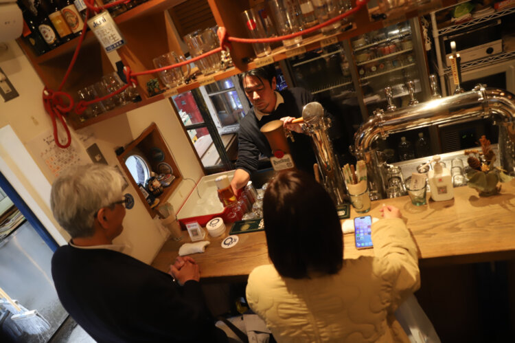 明るい時間は0次会利用の客が多い。
