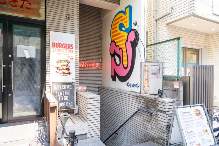 話題になったドラマ『じゃあ、あんたが作ってみろよ』の撮影が行われた階段。