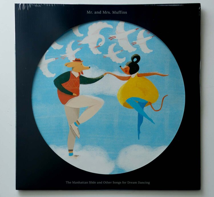 アメリカとインドネシアの男女ユニット、Mr. And Mrs. MuffinsのLP3850円。
