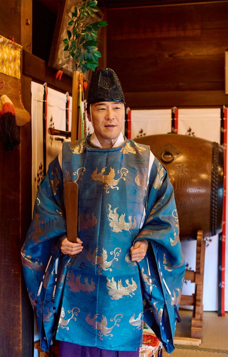 宮司の下村さん。「祇園祭ではお神楽も奉納されます」。