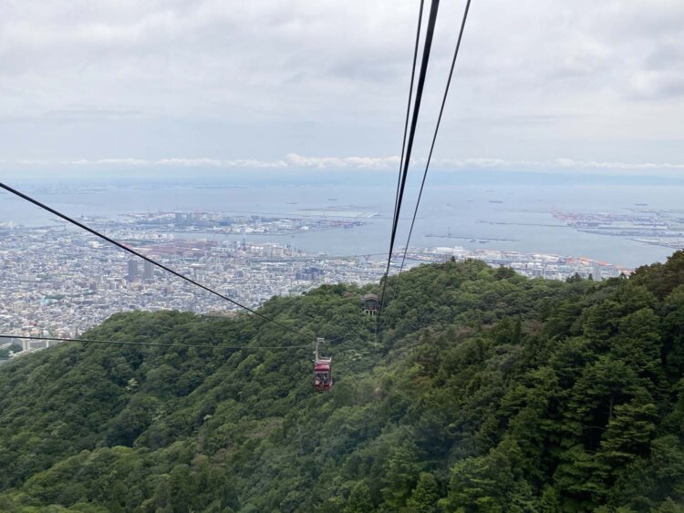 摩耶ロープウェーからの景色に息をのむ。
