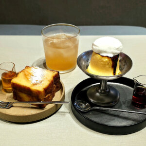 アートホテルのカフェで空間とスイーツを楽しむ『STAND BnA』〜黒猫スイーツ散歩 人形町編15〜