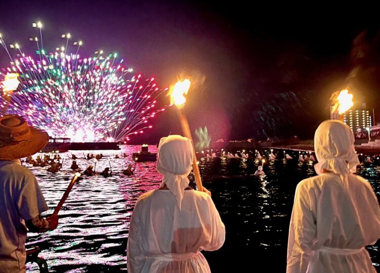 海女たちの幻想的な夜泳は必見！「南房総白浜海女まつり」が7月18～20日に野島埼灯台前公園広場および港で開催