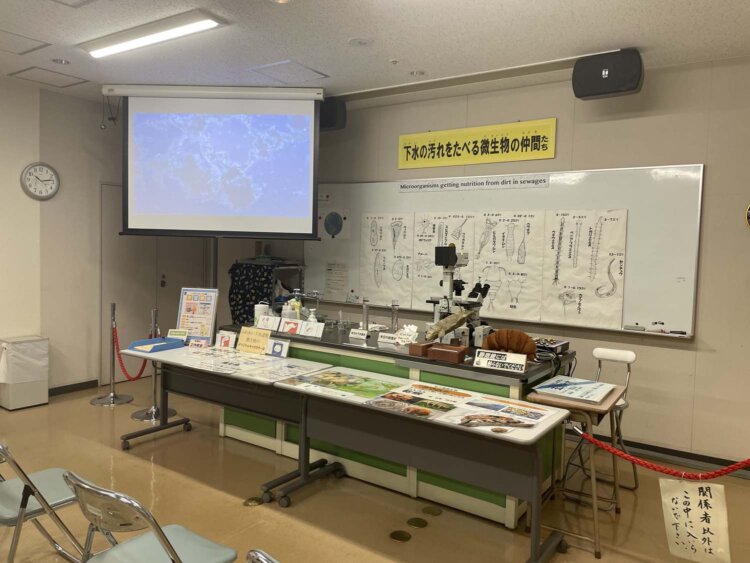 地下1階の講座室。