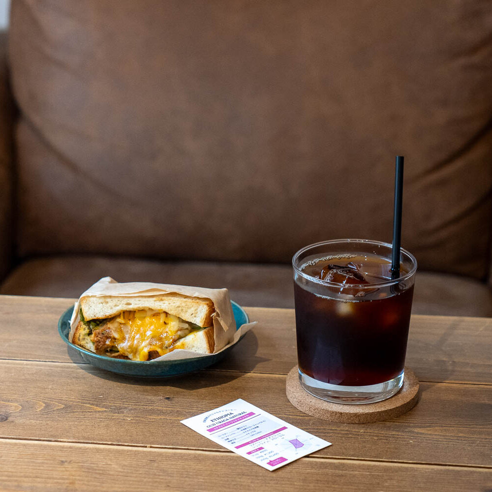 事故を乗り越え地元に根付いた『蒲田カフェ』。自家焙煎スペシャルティコーヒーの入り口へ
