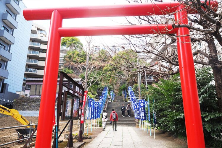 「横浜のこんぴらさん」として地元に親しまれている大綱金刀比羅神社。