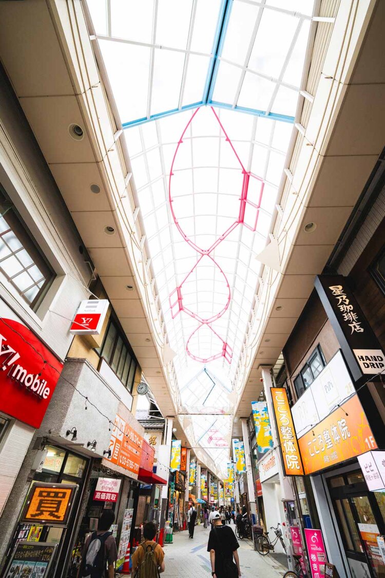 パールセンターの天井は2024年に一新。
