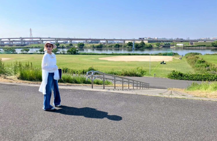 荒川土手では、金八先生になった気分。