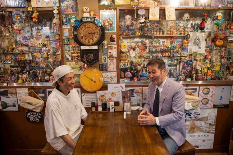 『麺㐂 やしま 渋谷円山町』店主の白玖 剛さん。