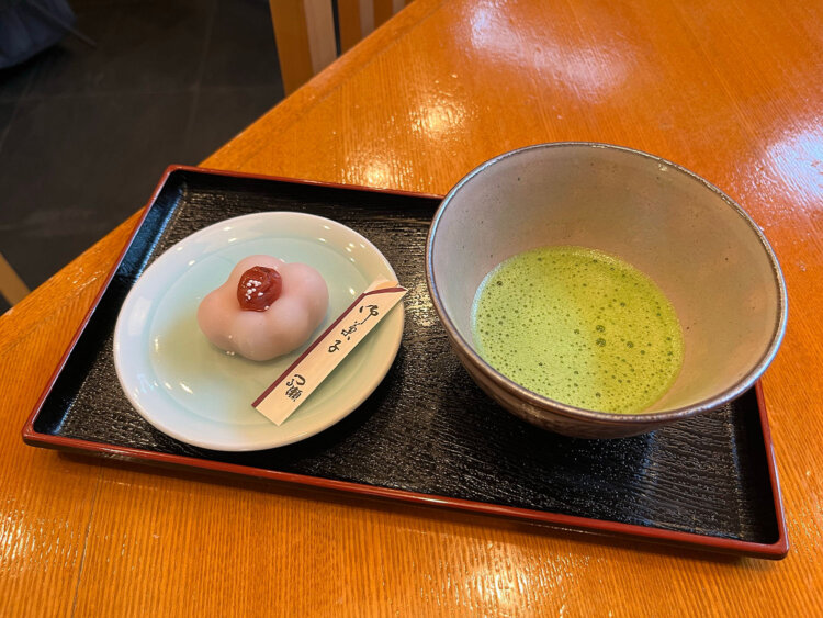 『御菓子司つる瀬』。