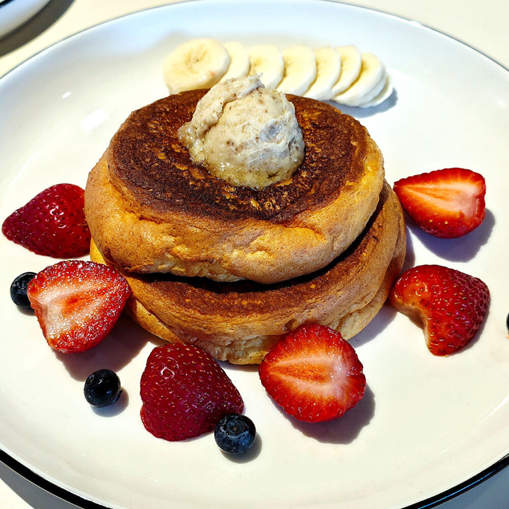 池袋に新オープン！『JOURNAL STANDARD CAFE』のスフレベイクパンケーキが絶品〜黒猫スイーツ散歩 池袋編5〜