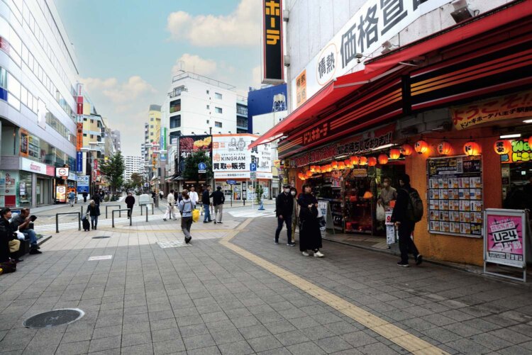 【多摩散歩コース】八王子市～厳かな陵墓（りょうぼ）からにぎわいの商都へ～