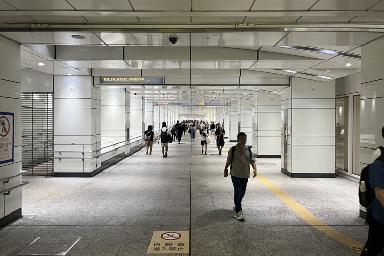 東京街角クイズ 地下