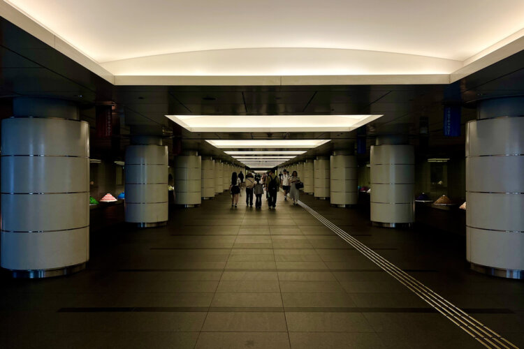 東京街角クイズ 地下
