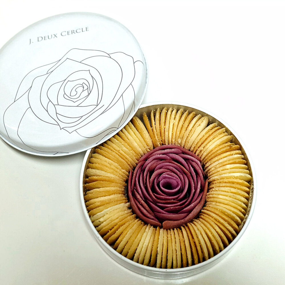 【東京駅手土産】美しい薔薇の焼き菓子が大人気の『J.DEUX CERCLE』～黒猫スイーツ散歩手土産編～