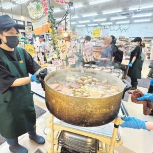島根県松江市のごちそうスーパー『スーパーマーケット ハロー』。グランプリ受賞の味に出会える「大惣菜祭り」へ