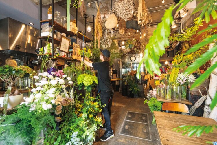 【散歩の達人】On Flowers_3