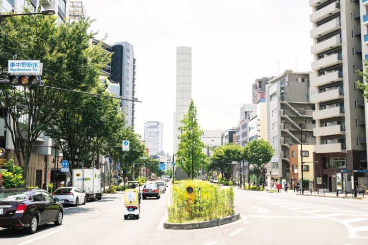 山手通りの地下は首都高速中央環状線（山手トンネル）。道路トンネルとしては日本最長の約18.2km。