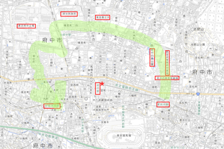 大きな敷地の施設が多いぞ！　※地理院地図（国土地理院）より、電子国土基本図を加工して作成。
