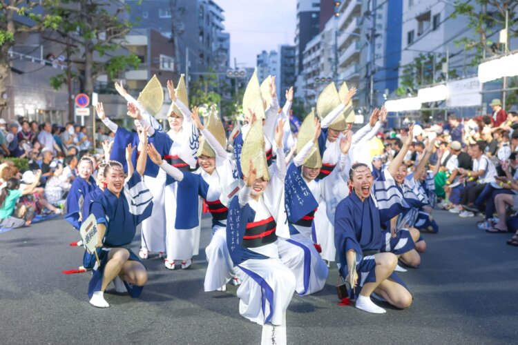 1万人を超える踊り手が高円寺に集結！「第67回東京高円寺阿波おどり」が8月29・30日に高円寺駅南北商店街、高南通りで開催