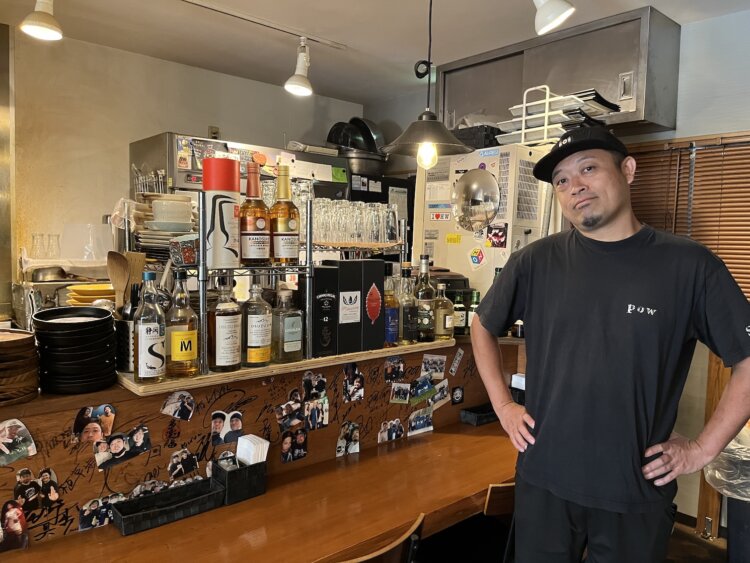 誰にでもフレンドリーに接してくれるマスターの石橋さん。