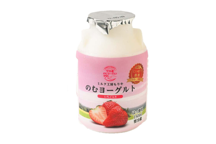 のむヨーグルト イチゴ 150ml250円。